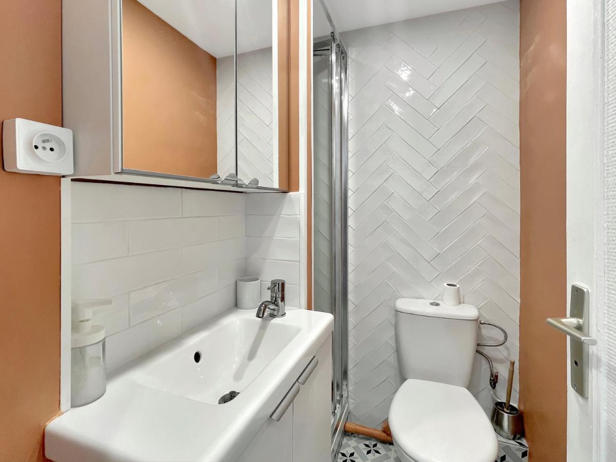 Le Petit Melun Apartment Luaran gambar